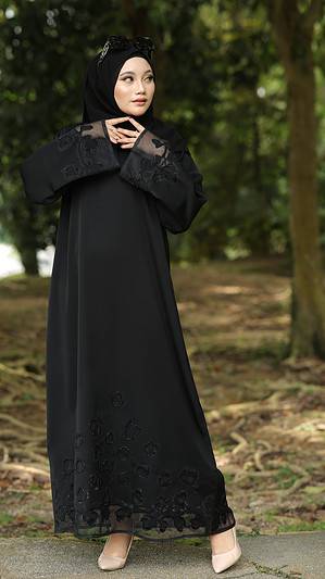 Qansha Abaya